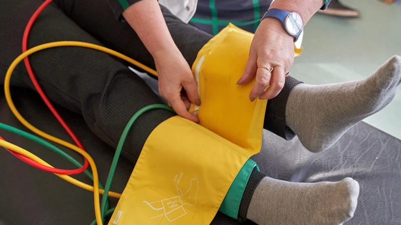 تست ABi در کلینیک دکتر منتصری 